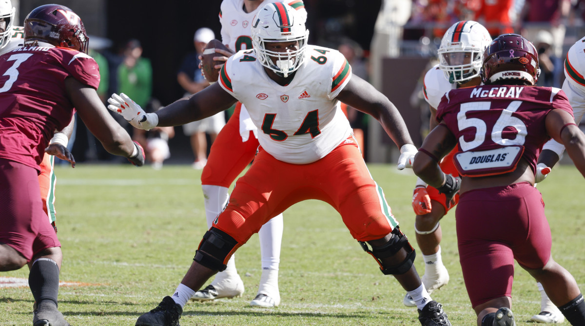 Miami’s Jalen Rivers gets into his pass set against Virginia Tech.